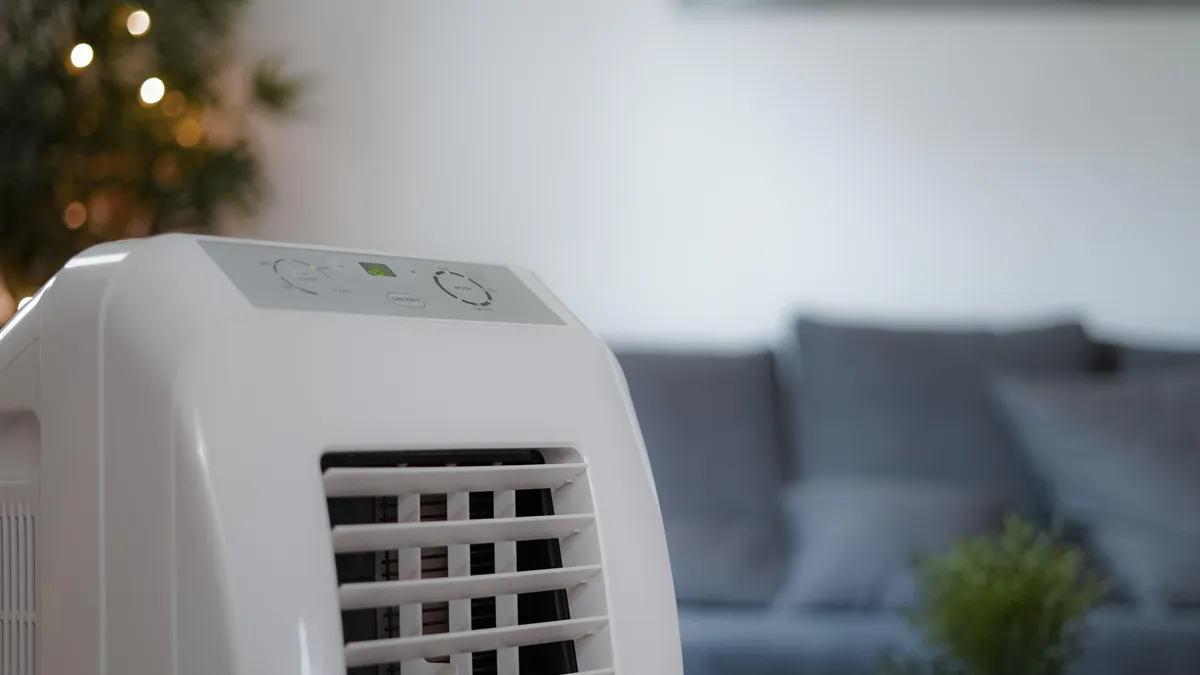 Do Space Heaters Use More Electricity than Air Conditioners? Homformation
