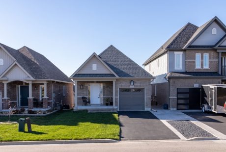 gray and white concrete house