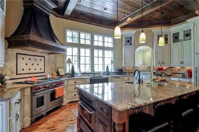 Kirk Herbstreit’s kitchen